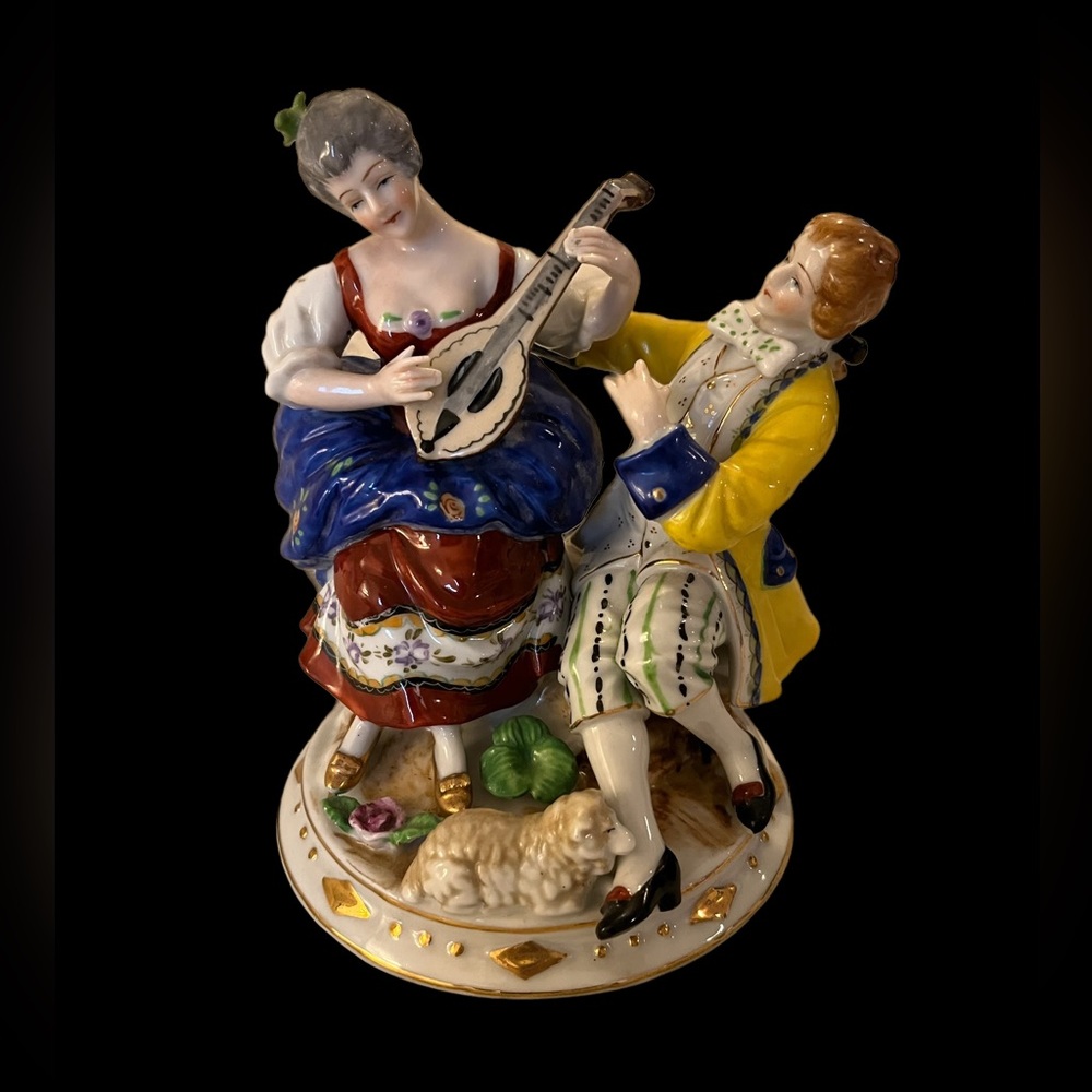VINTAGE FIGURINE MULTI COLOR MADE IN OCCUPIED JAPAN